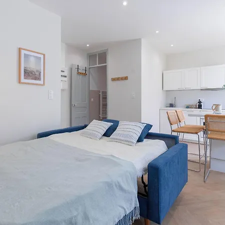 Apartment Leandre Sardou By Halldis