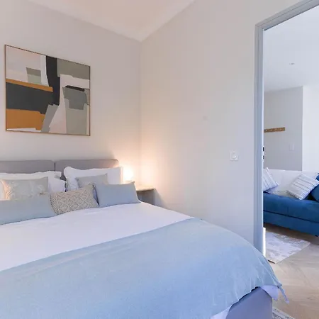 Leandre Sardou By Halldis * Cannes