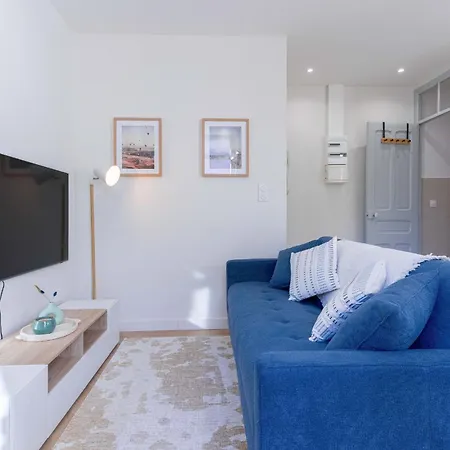 Leandre Sardou By Halldis